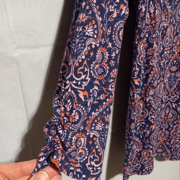 New Directions EUC Asymmetrical Tunic Top, Navy & Peach Patterned, XL - Picture 4 of 7